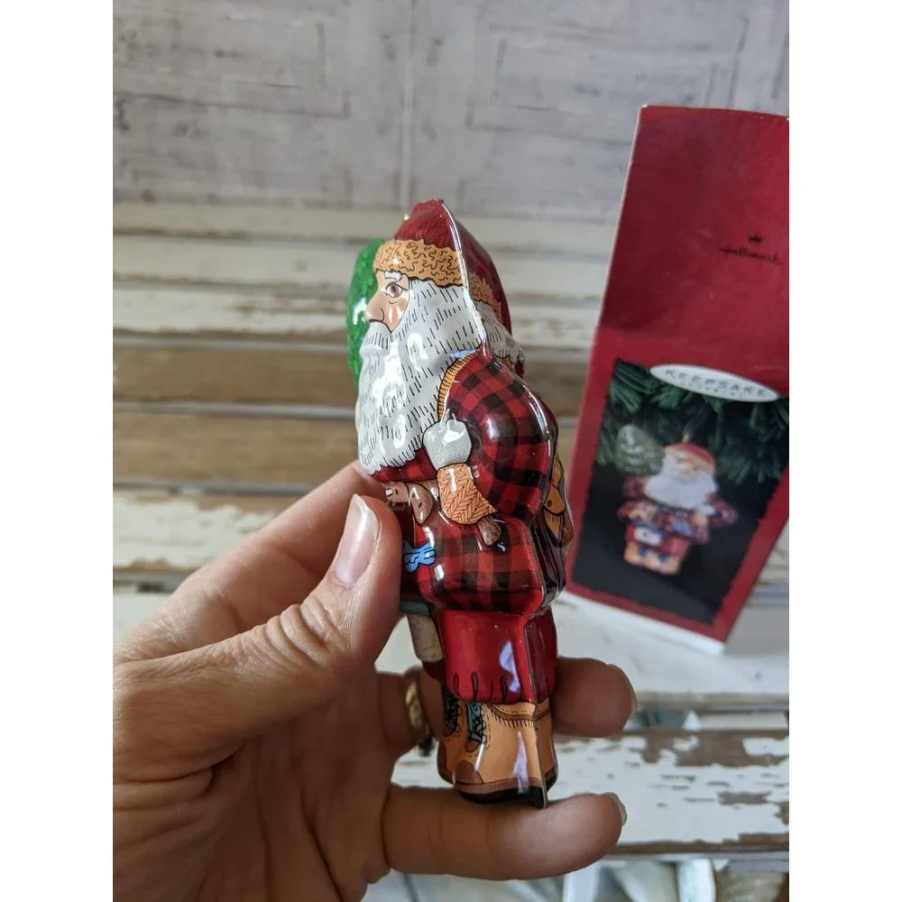 Hallmark woodland Santa Pressed Tin tree ornament‎